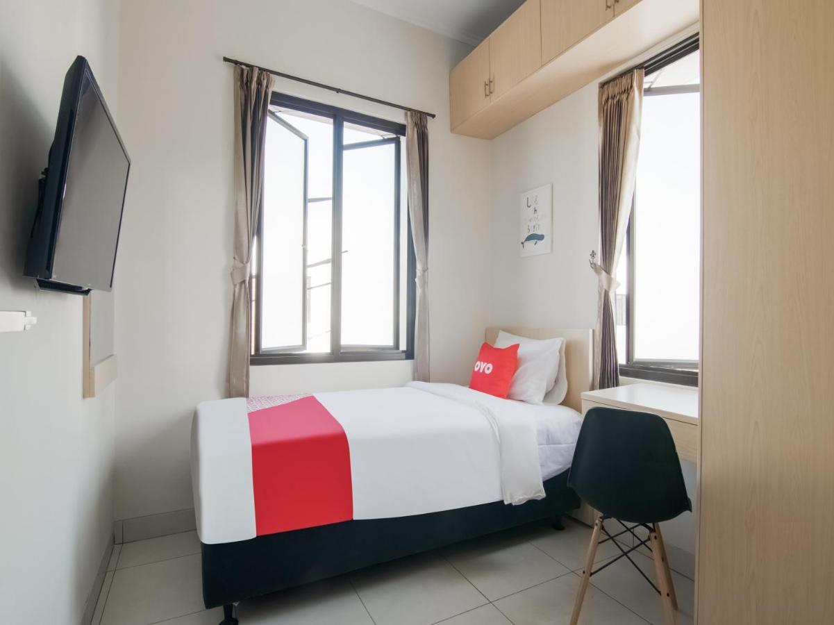 Oyo 3824 Columbus Residence J1 Telukjambe Экстерьер фото