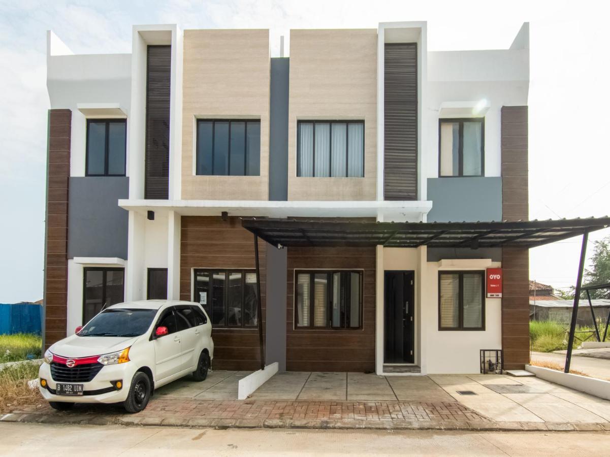 Oyo 3824 Columbus Residence J1 Telukjambe Экстерьер фото